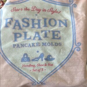Williams Sonoma fashion plate pancake molds